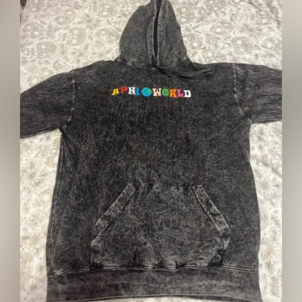‘Astroworld’ copycat hoodie “APHIWORLD” on front & “WISH YOU WERE HERE” on back
